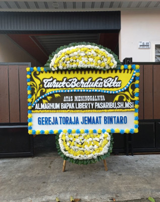 Papan Bunga Duka di Napua